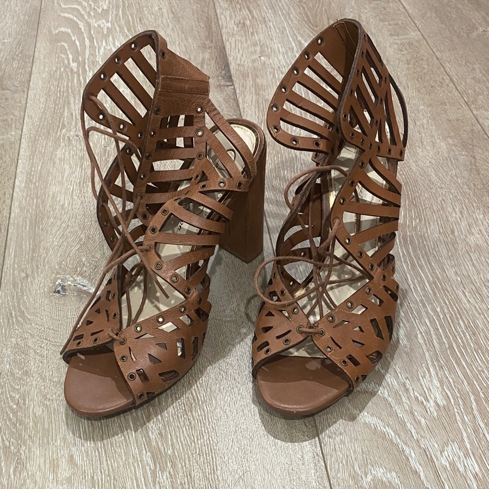 Jessica Simpson Brown Cutout Heels